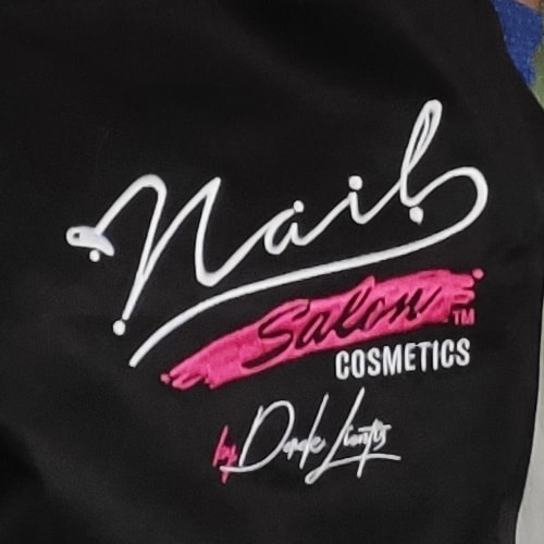 Professional Work Apron With Embroidered Nail Salon Cosmetics Logo - Image 3